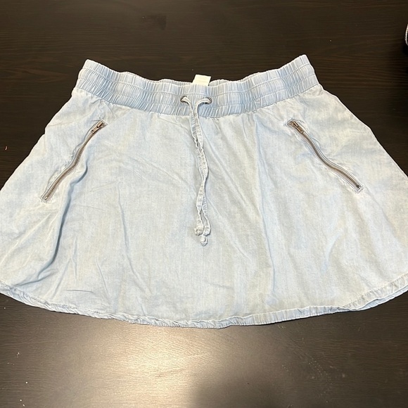 Fabletics chambray skirt - Picture 1 of 6
